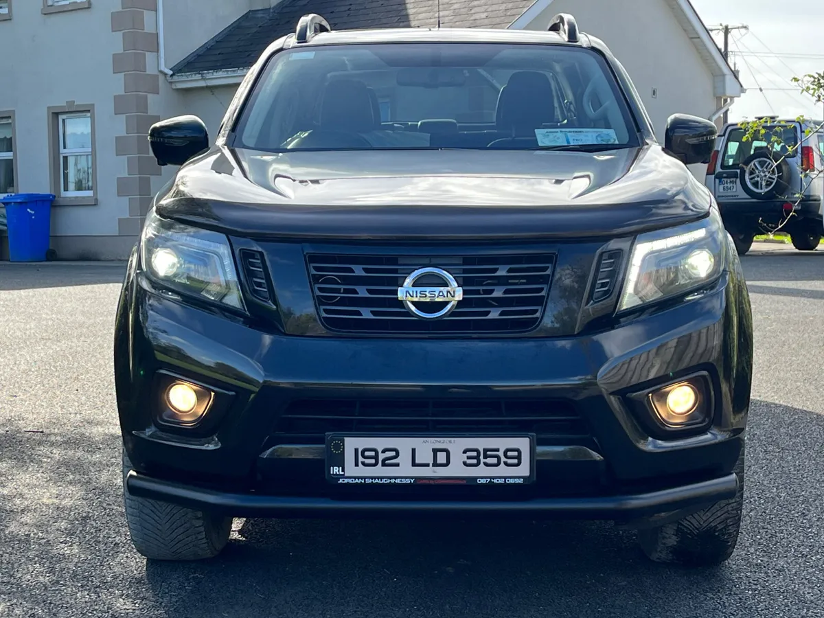 192 NISSAN NAVARA N-GUARD AUTO *NO VAT* - Image 3