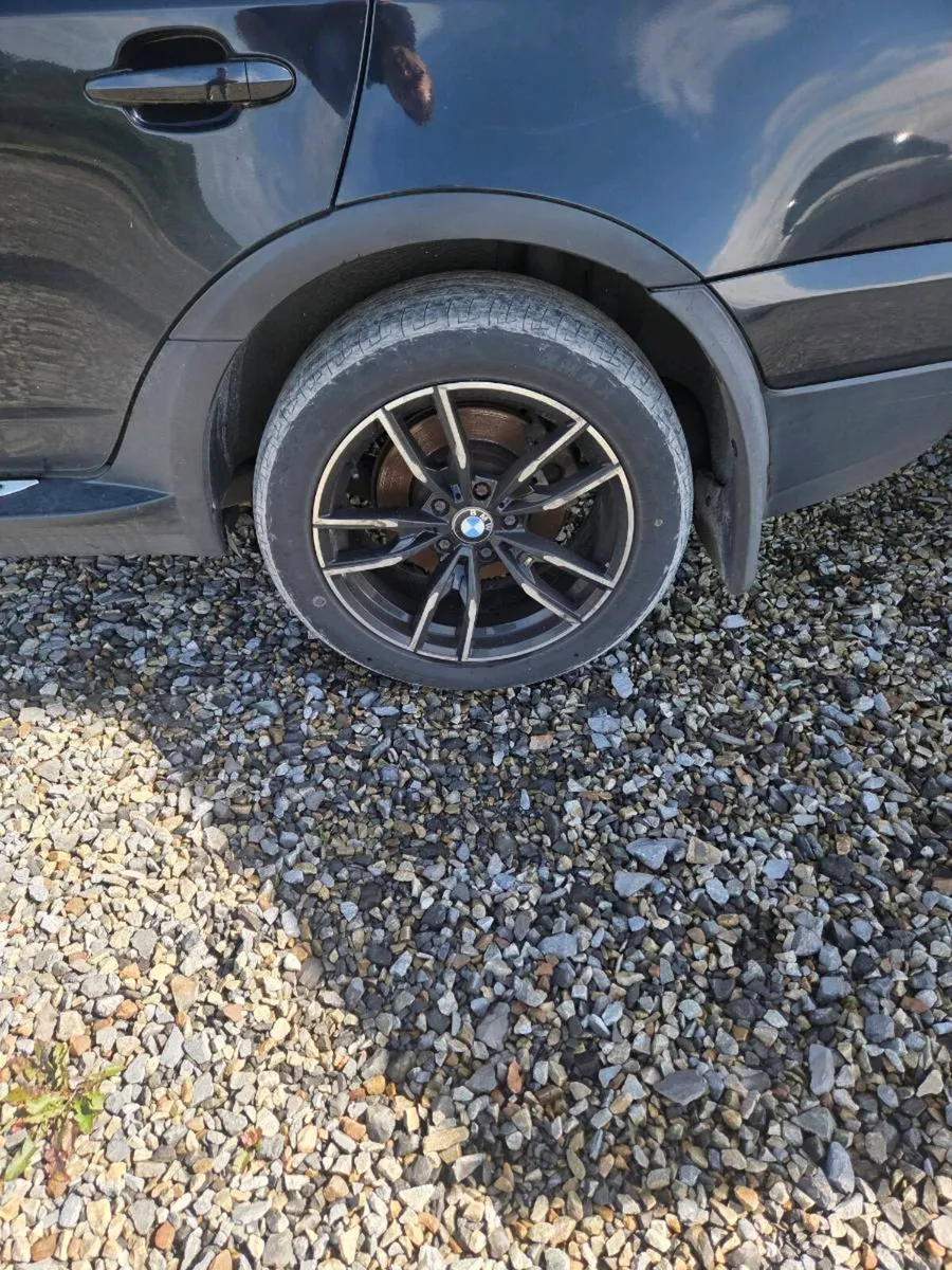 2009 Bmw x3 (engine seized) - Image 2