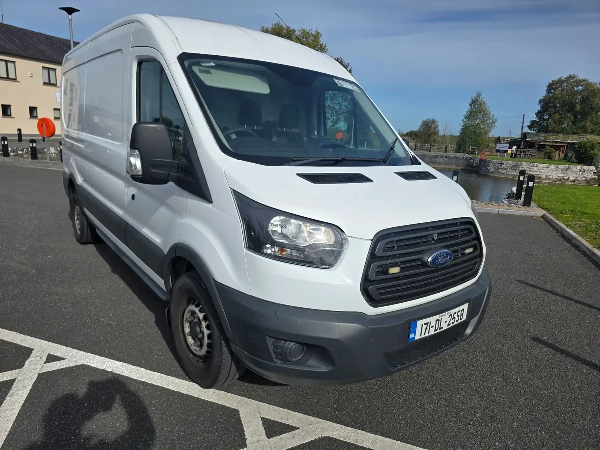 Ford Transit 2017 4x4 - Image 4