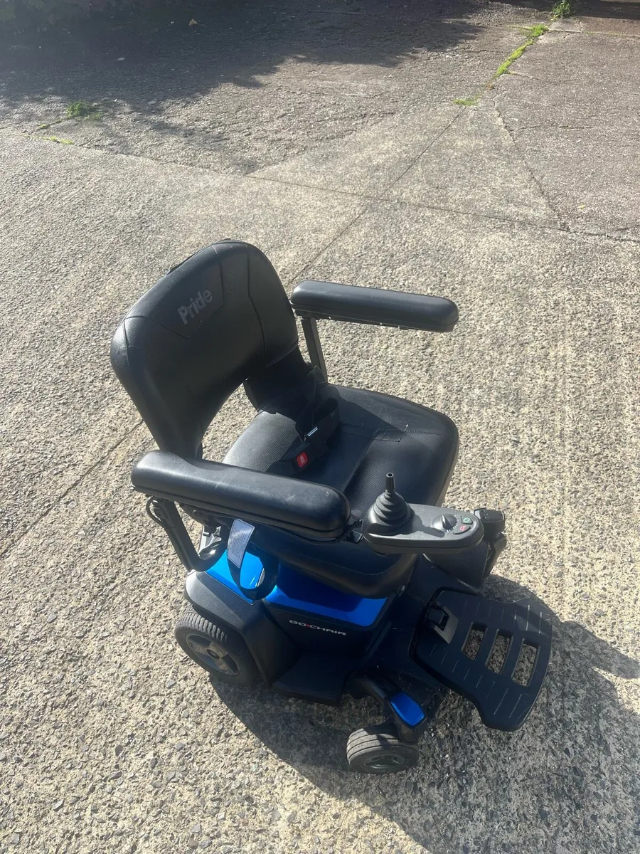 Power chair - Image 2