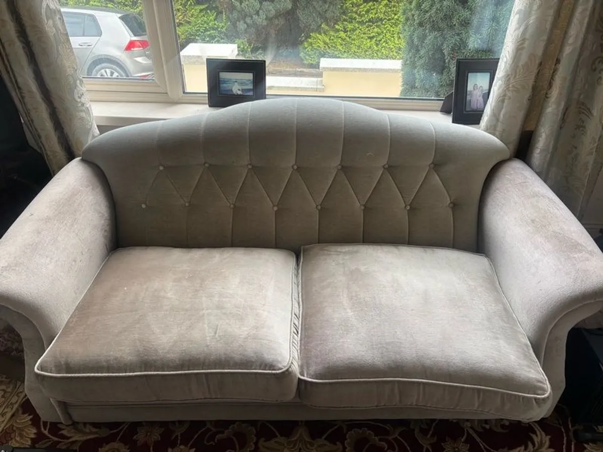 2 Seater Couch - Image 1