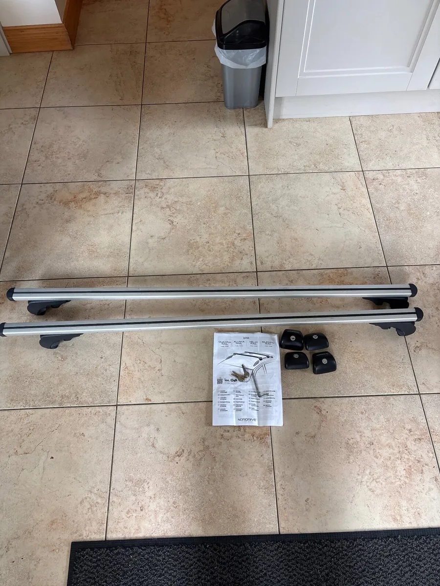 Roof bars - Image 1