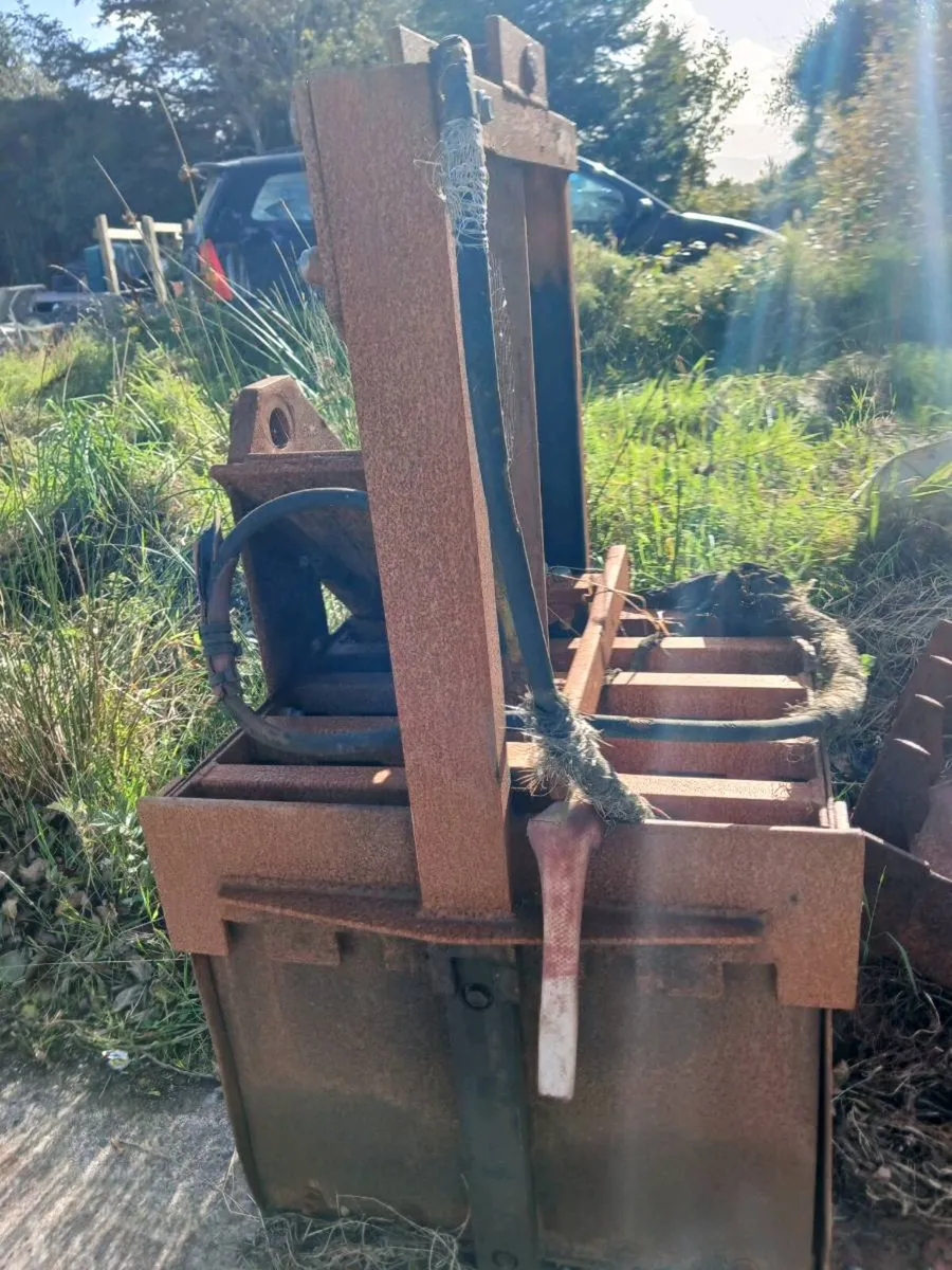 20 sod turf bucket - Image 2