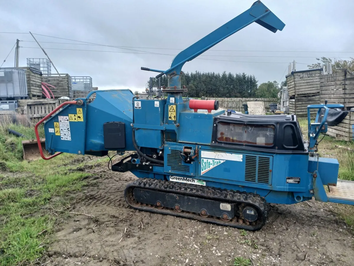 Wood Chipper - Image 1