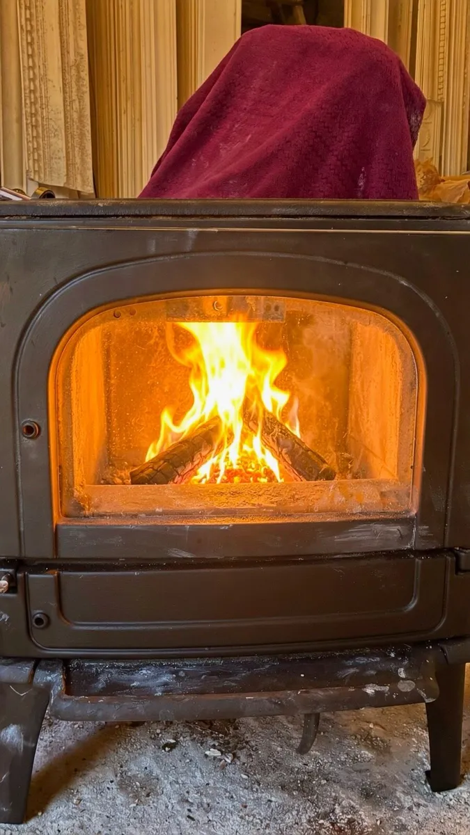 DRU 64 - Multi Fuel Stove - Image 2