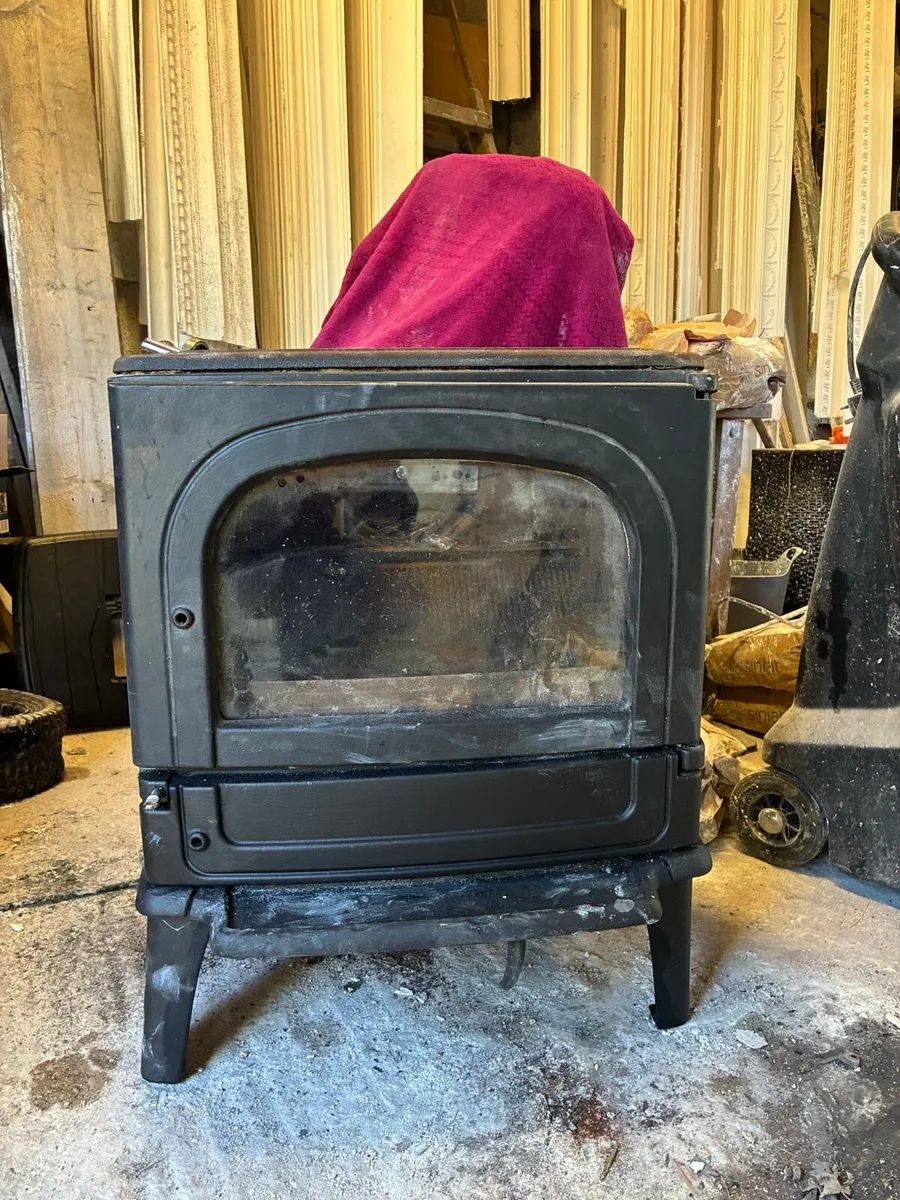 DRU 64 - Multi Fuel Stove - Image 1