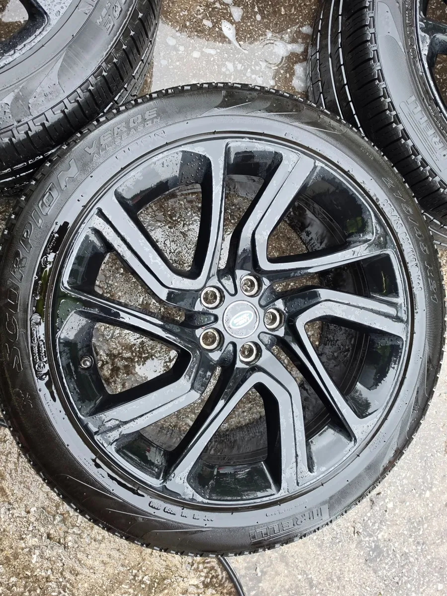 Range Rover Sport R21 Genuine Alloys - Image 2