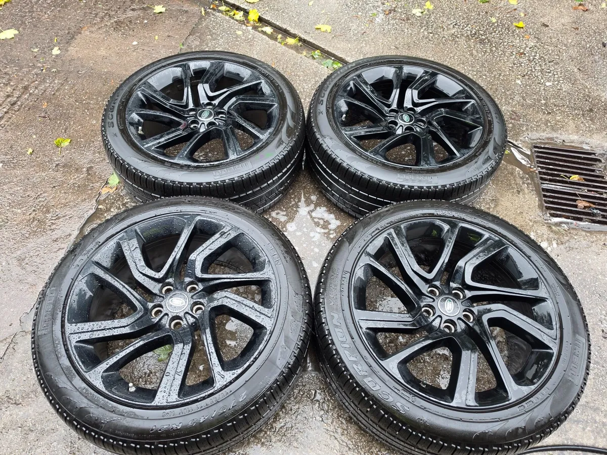 Range Rover Sport R21 Genuine Alloys - Image 1