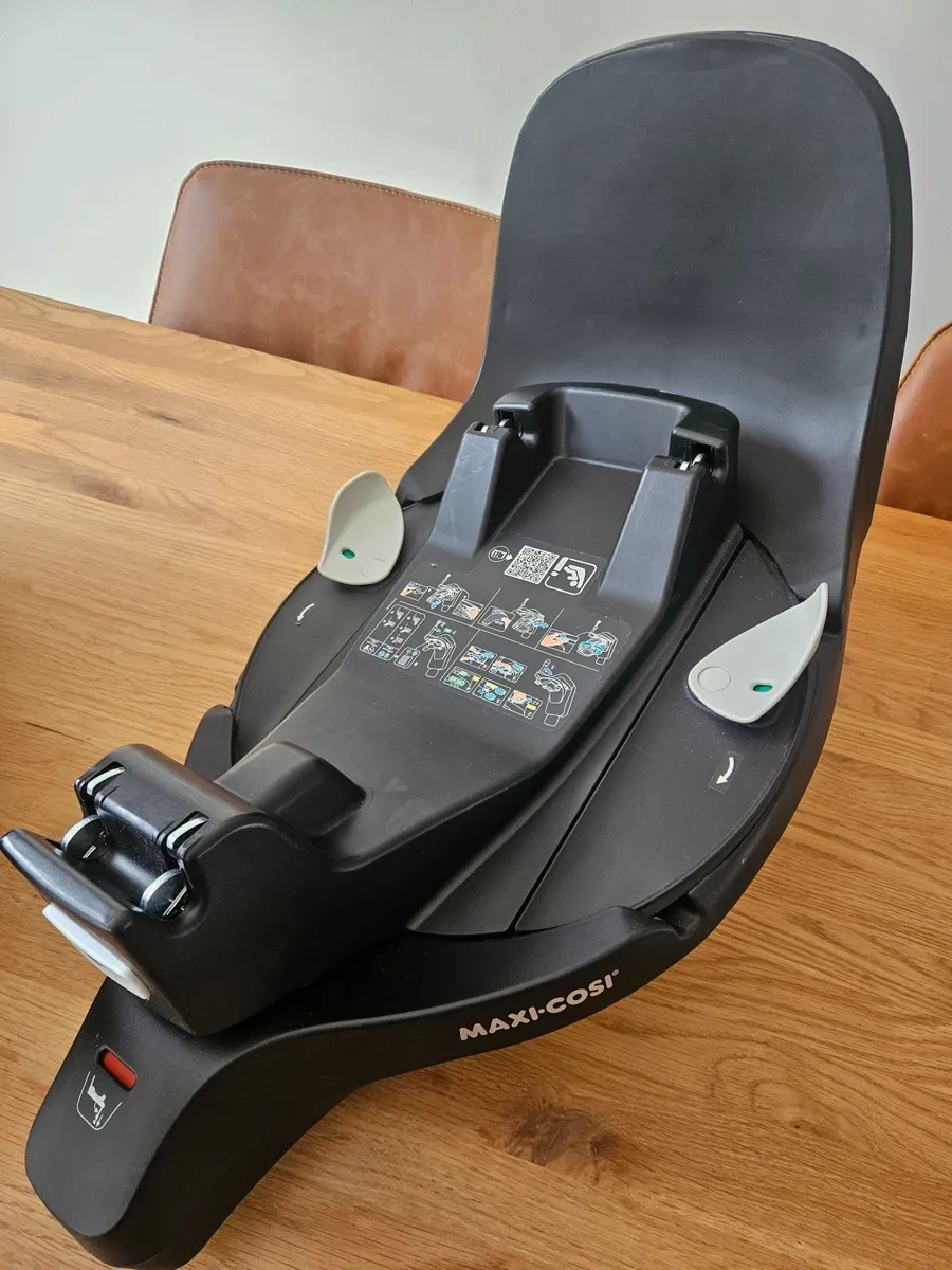 Maxi cosi pebble 360 pro Car Seat - Image 3