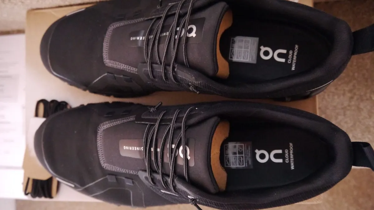 NEW On Cloud 6 WP Trainers Size 11UK - Water Proof - Image 3