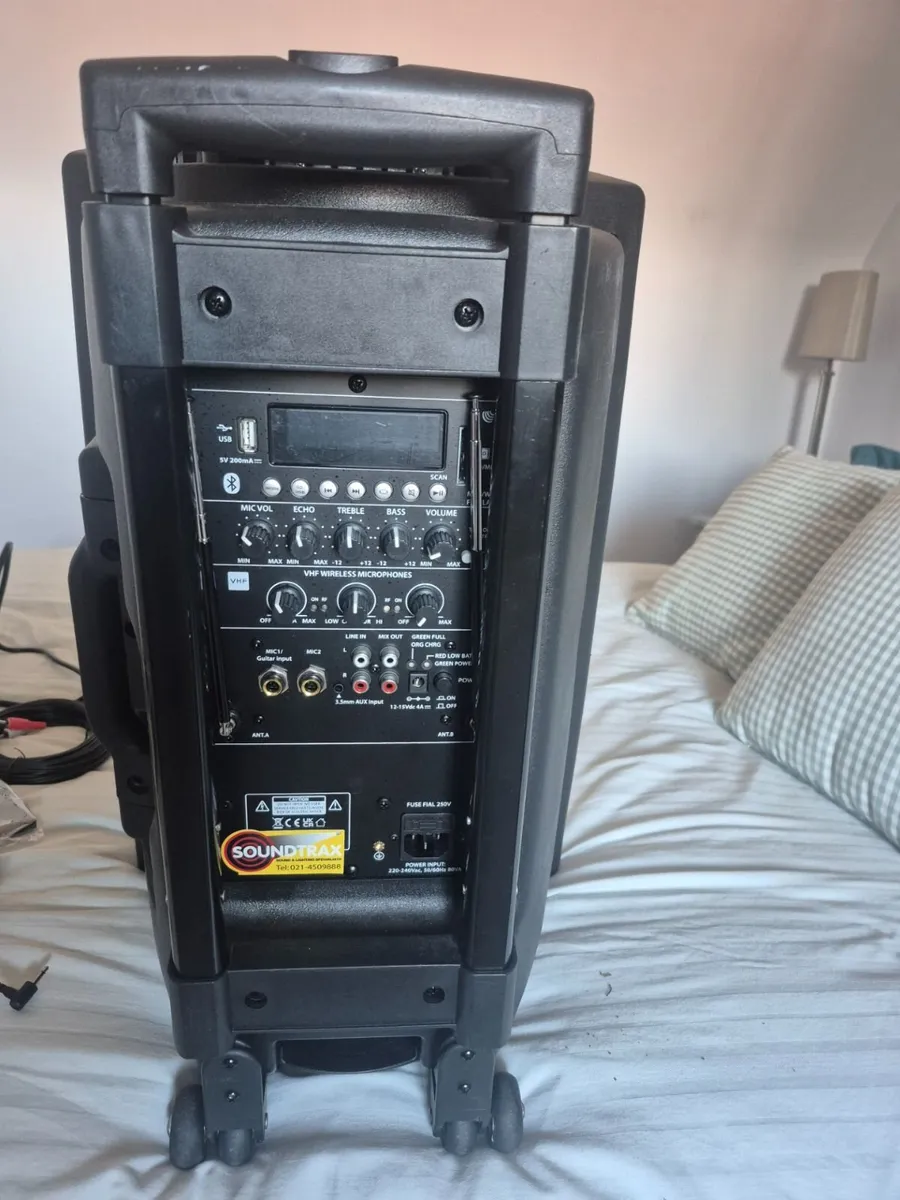 Soundtrax Loudspeaker Amplifier and Microphone Sys - Image 3