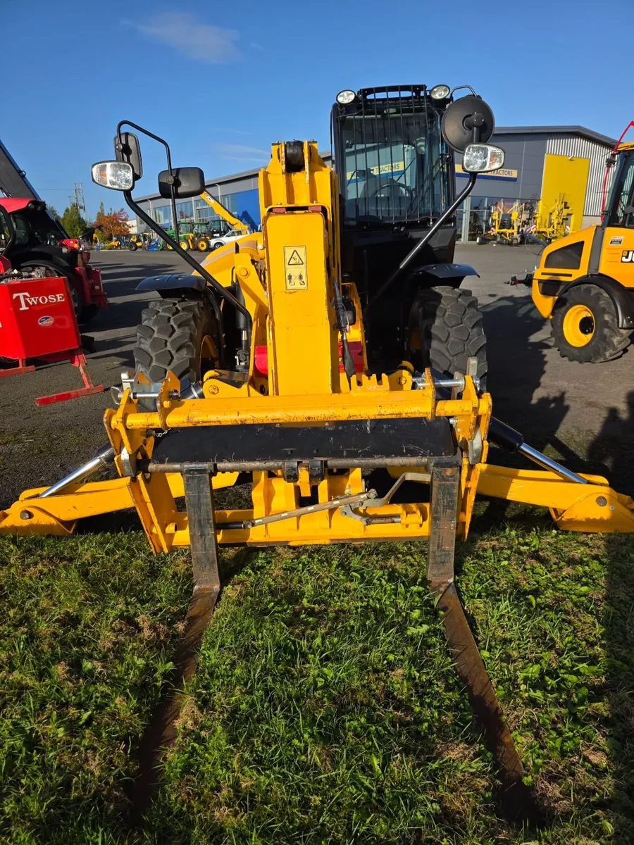 2022 JCB 540-170 *898hrs* MINT - Image 3