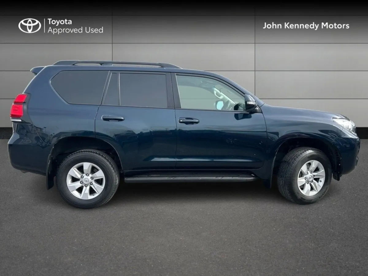 Toyota Land Cruiser LWB COMMERCIAL AUTO 4DR - Image 3