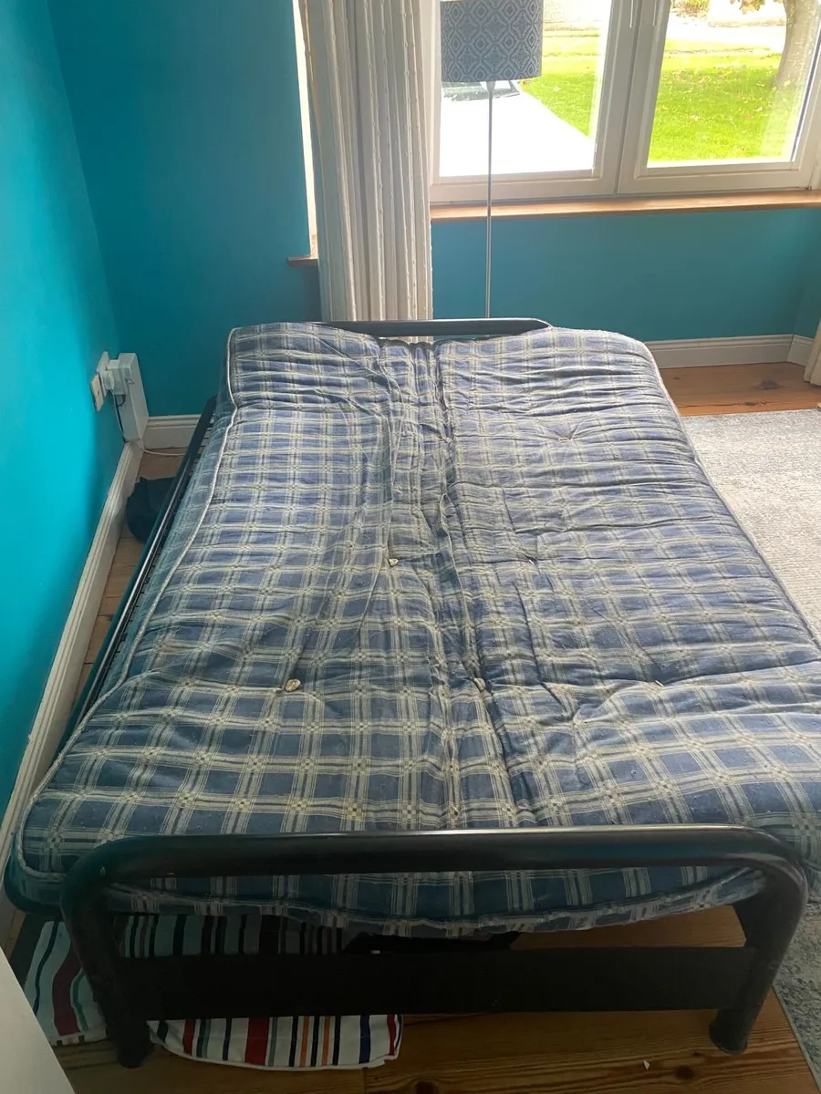 Futon - Image 1