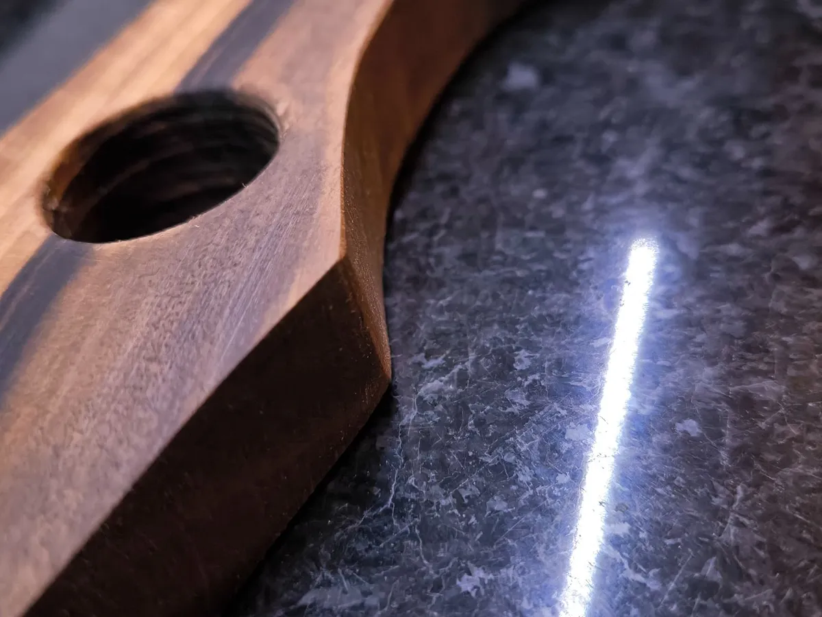 2x XL European Walnut Board 65cm - Solid One Piec - Image 4