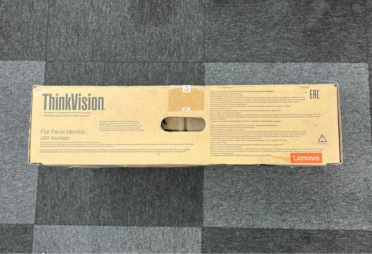 Lenovo ThinkVision 24” Monitor - Image 3