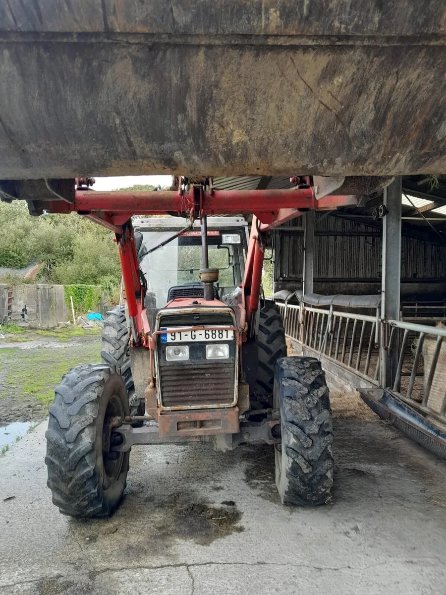 MF 390 - Image 1
