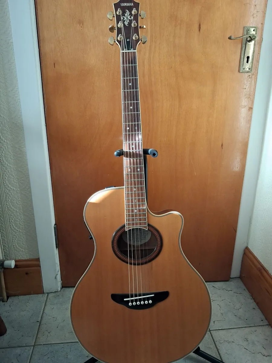 Yamaha Electro Acoustic APX 7CT - Image 1