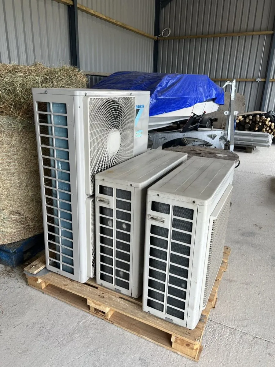 Bargain: 3 x Daikin Hot & Cold Air Commercial Unit - Image 4