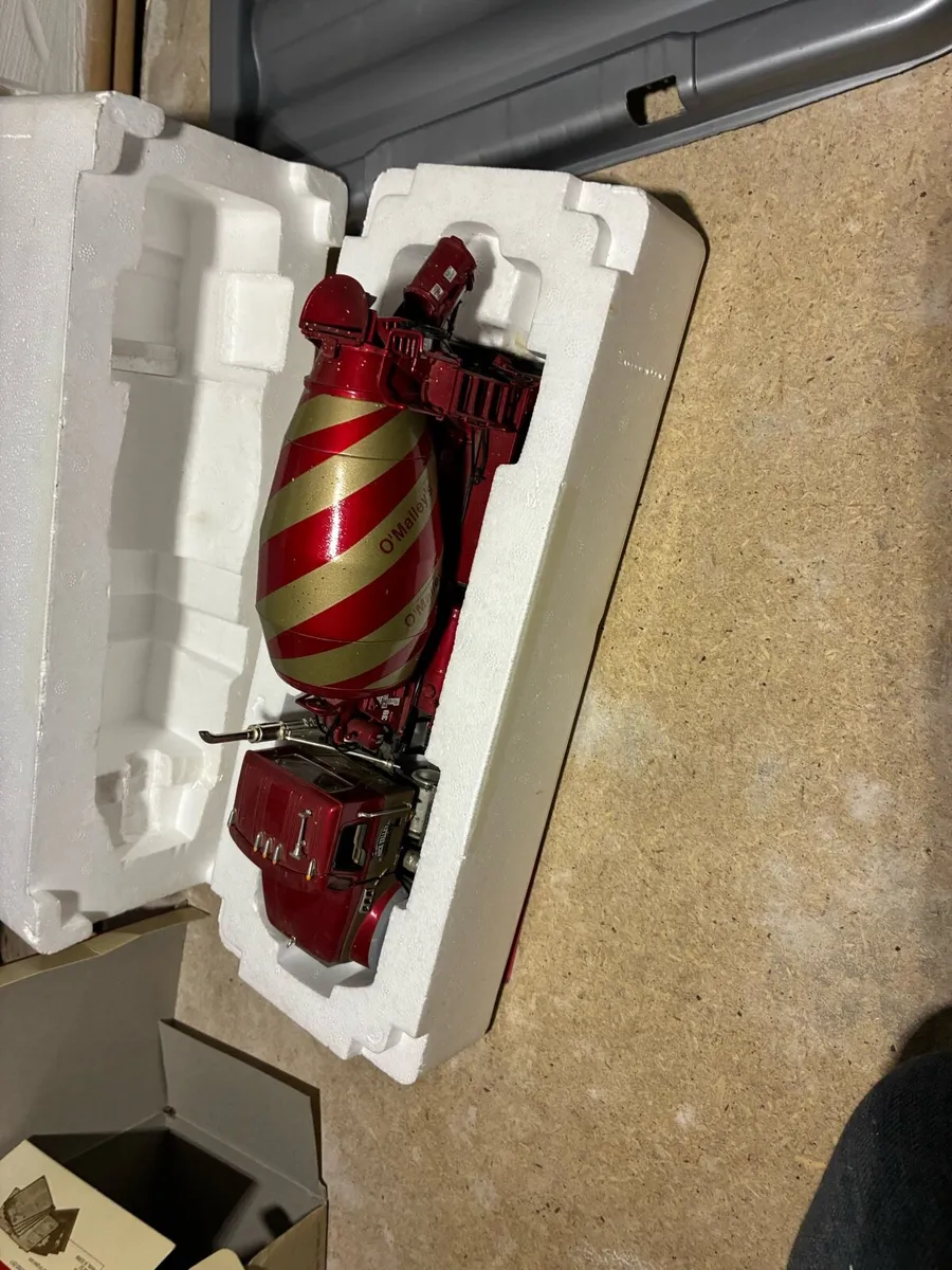 1:32 scale models - Image 3
