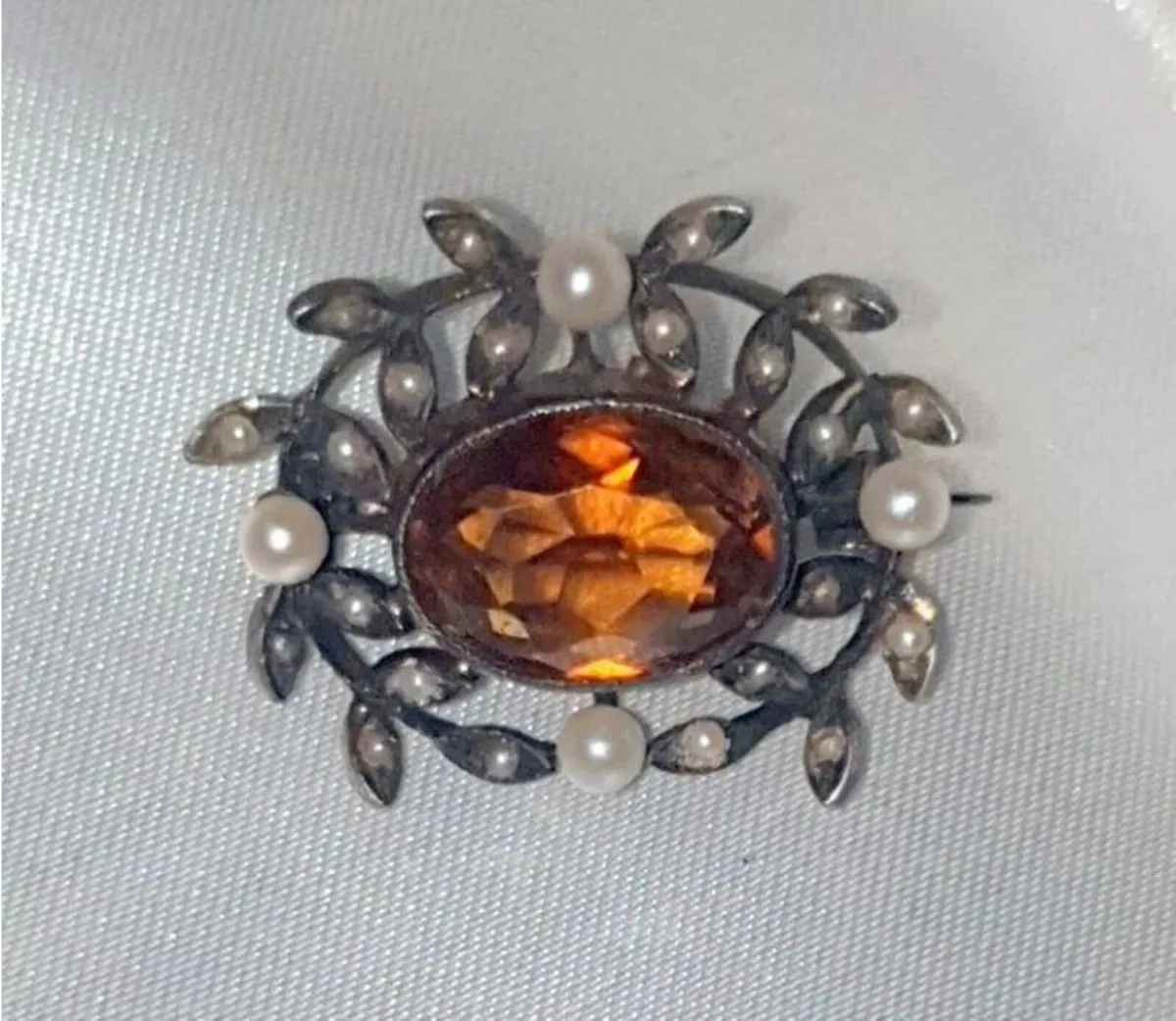 Continental Silver Citrine/Seed Pearl Brooch - Image 2