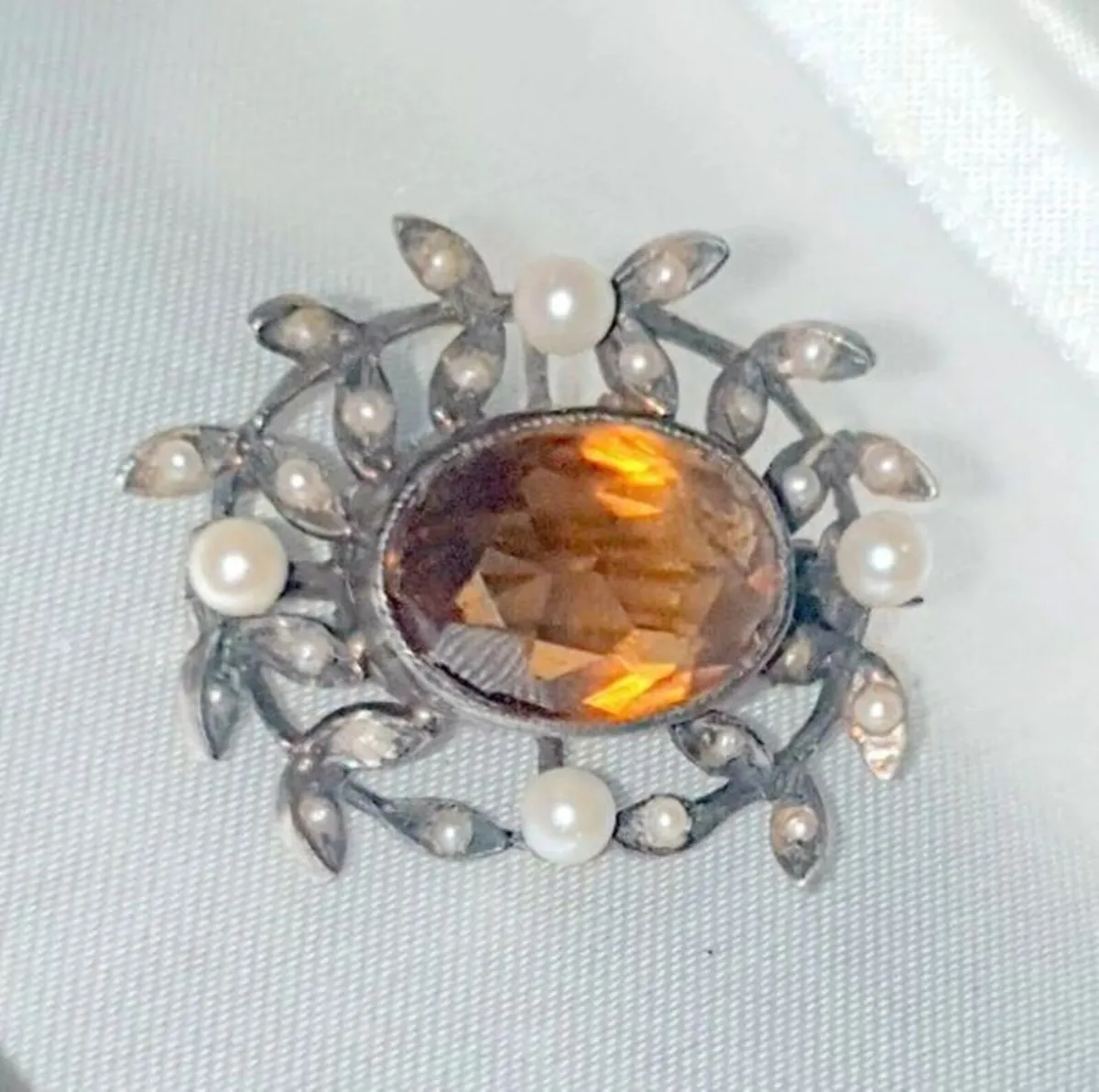 Continental Silver Citrine/Seed Pearl Brooch - Image 3