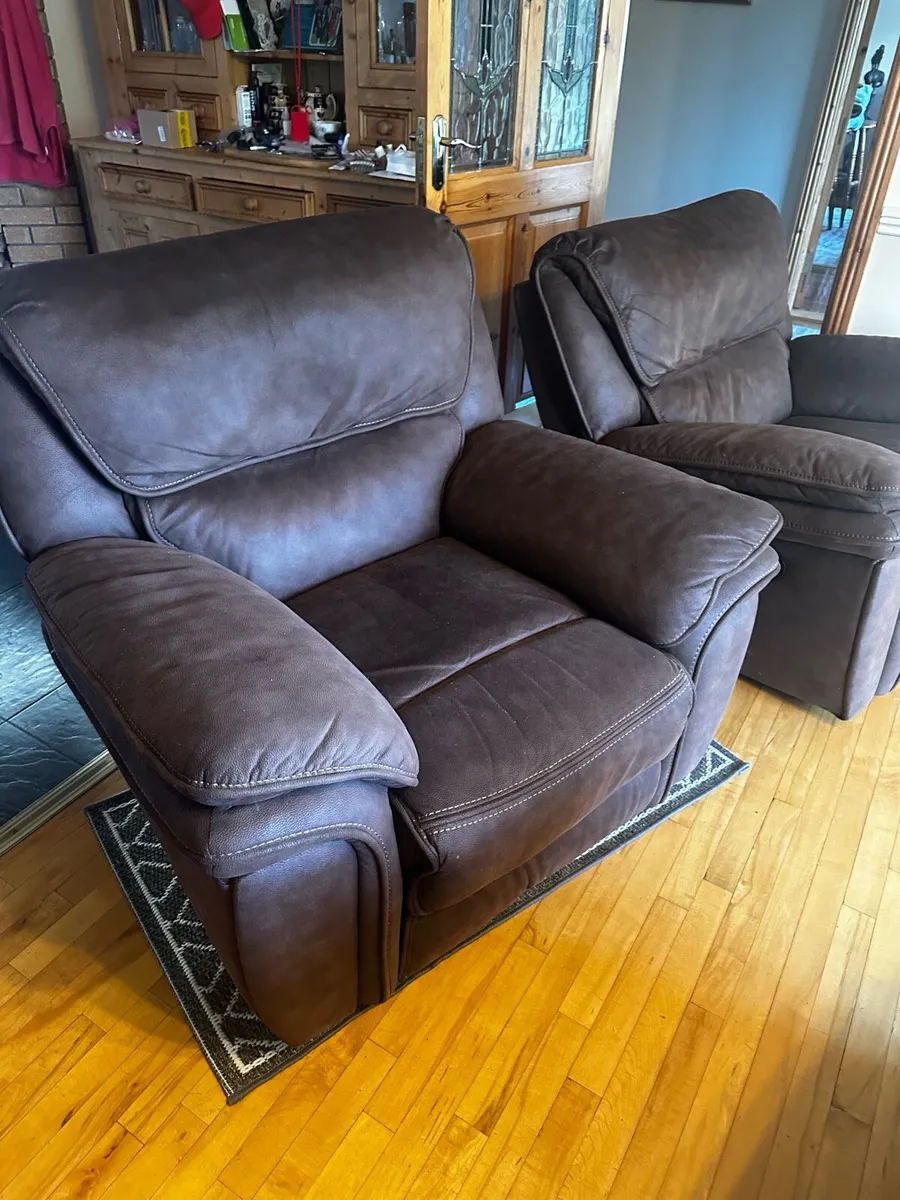 Couch recliner - Image 2