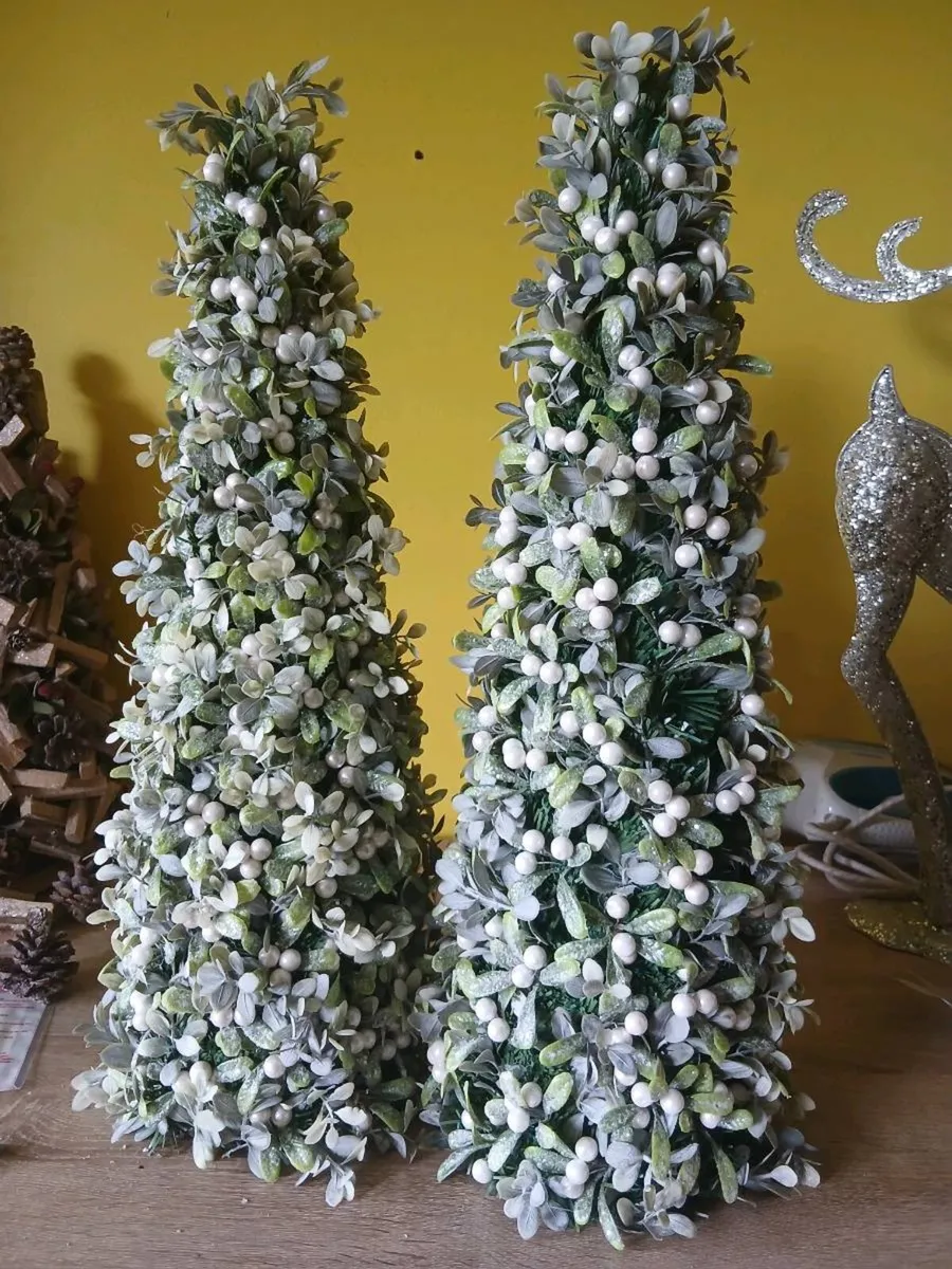 Pair of Mistletoe Christmas Trees - Image 1