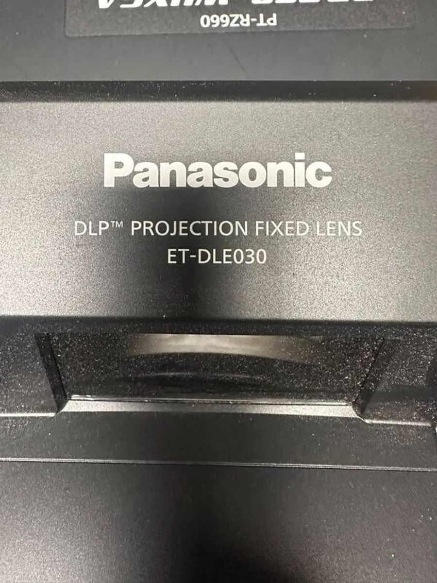 Panasonic ET-DLE030 Ultra Short Throw Projection Lens - Image 3