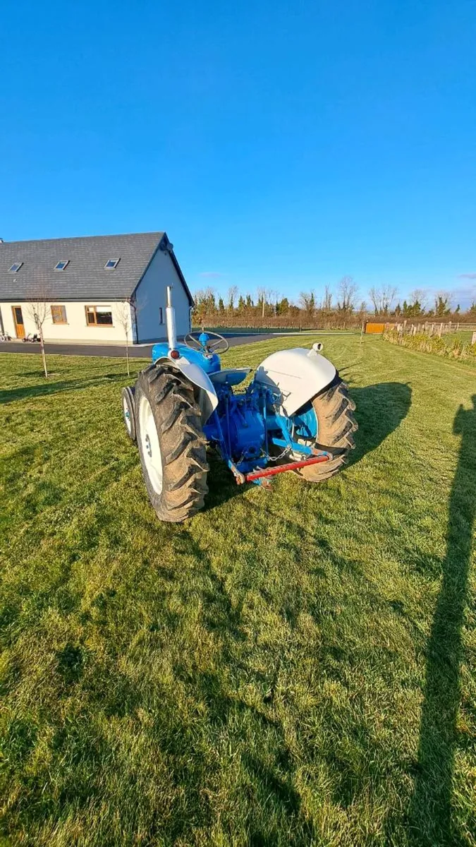 Fordson Super Dexta - Image 4