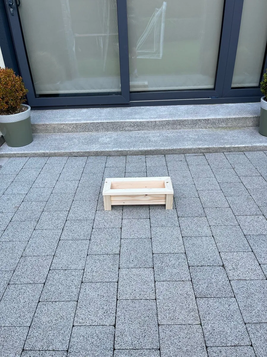 3 Handmade wooden planters - Image 3