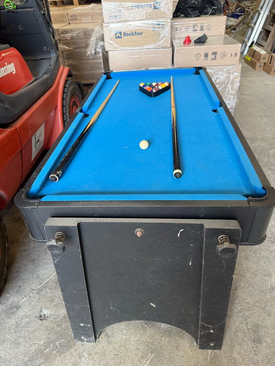 Pool Table - Image 2