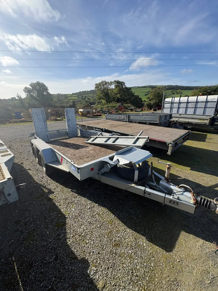 Ifor Williams Plant Trailer 10 x 5'6 - Image 1