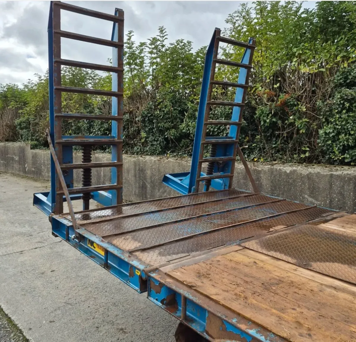 NC 16T HYD BEAVERTAIL LOW LOADER - Image 4
