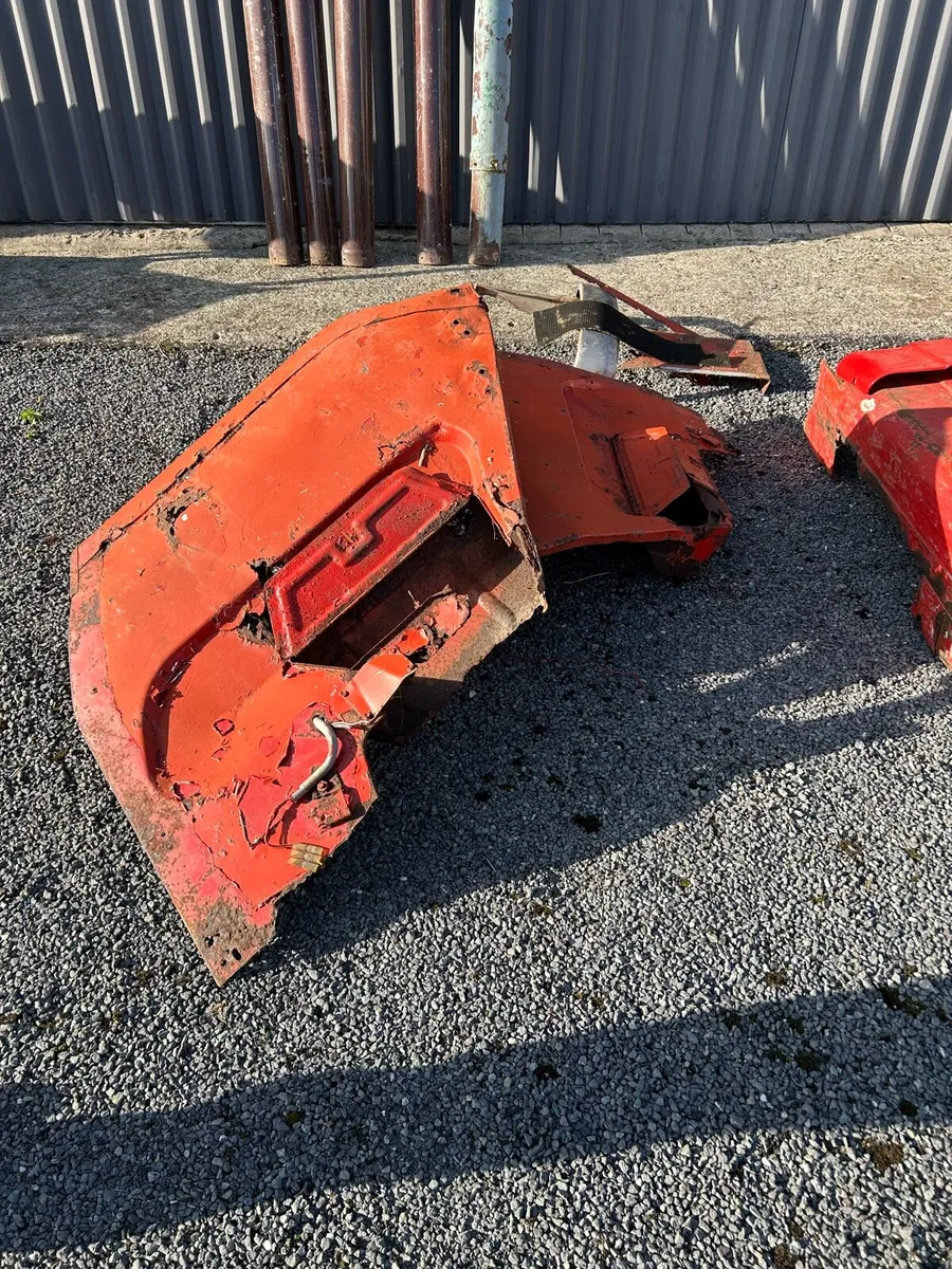 Tractor parts - Image 4
