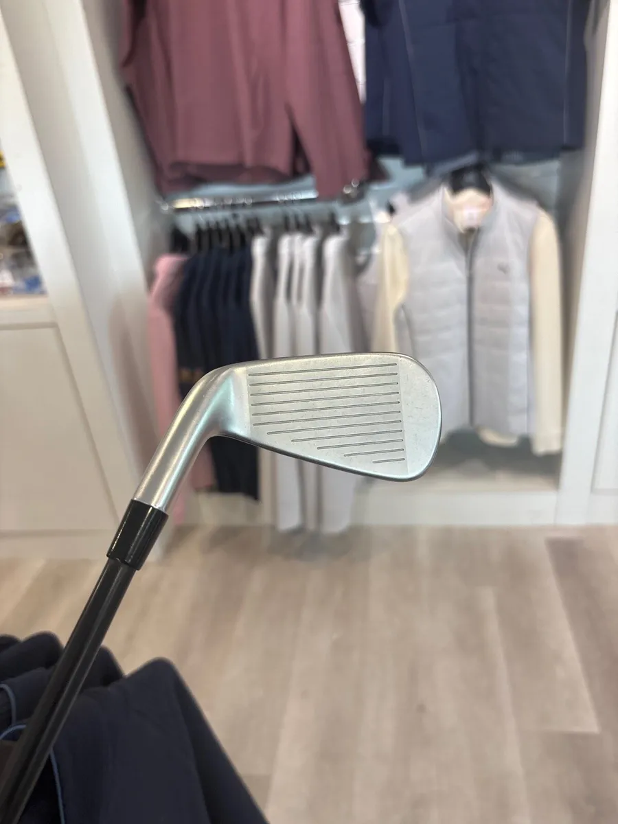 Callaway Apex UT (2 iron) 80S Graphite - Image 2
