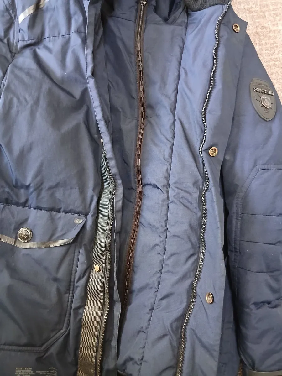 Mans Winter Jacket (Point Zero Medium) - Image 3