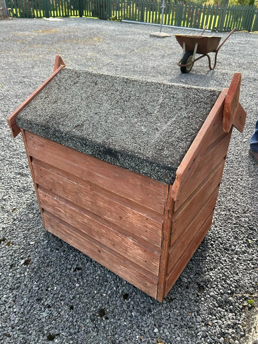 Dog kennel - Image 2