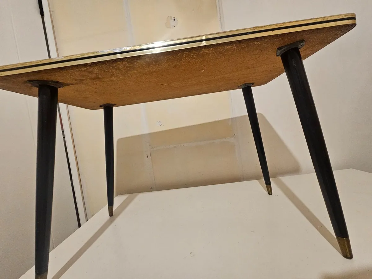 Formica vintage mid century side table - Image 4