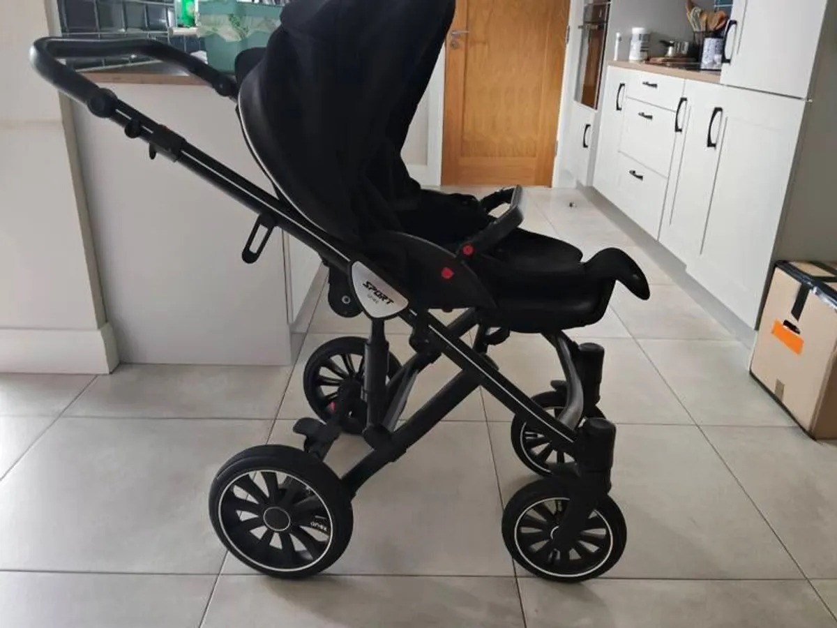 Anex Sport 2-in-1 Baby Pram/Pushchair - Excellent Condition - Image 2