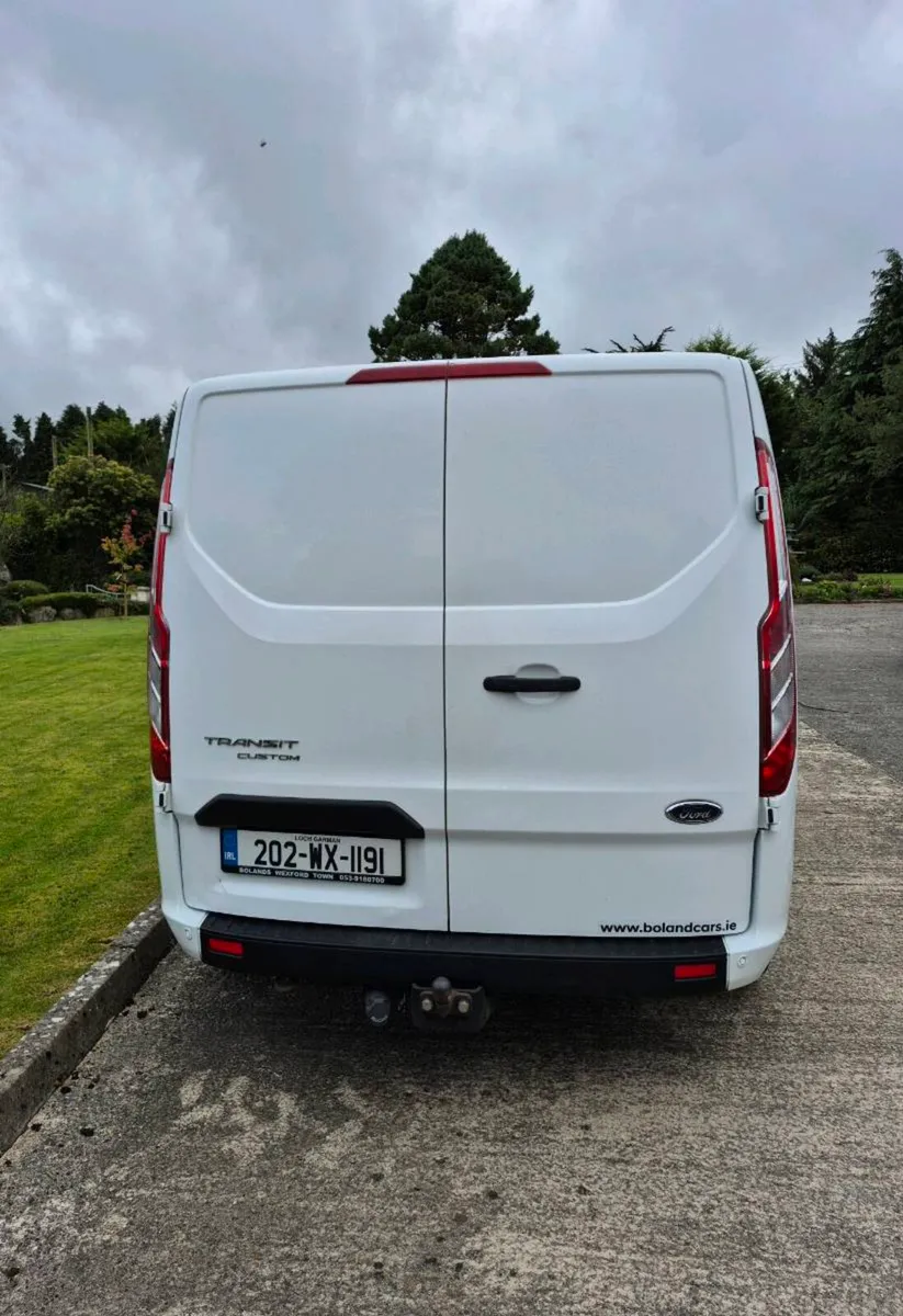 Ford Transit Custom 202 Trend SWB 2.0 TD 130BHP - Image 3