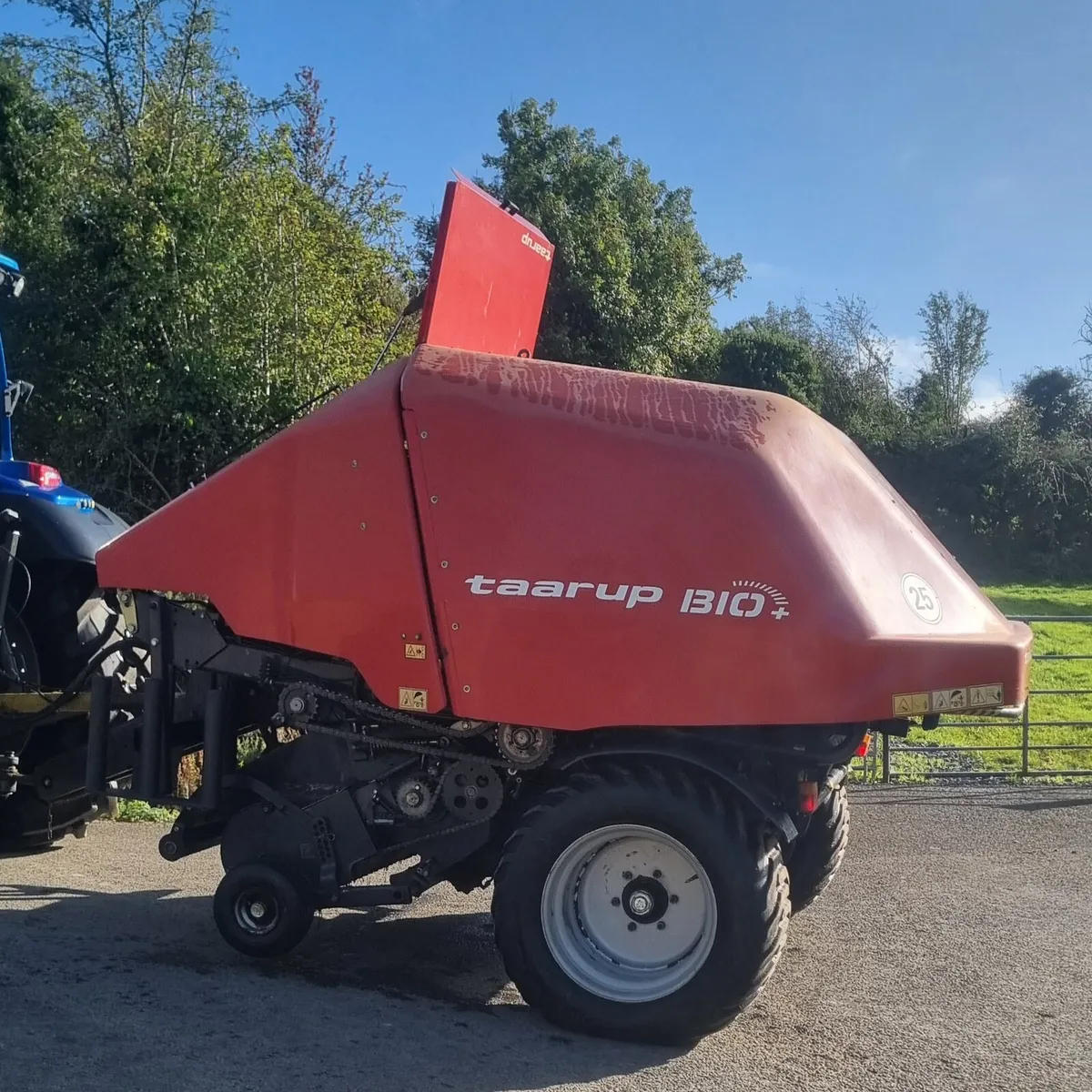 Taarup I-Bio Combi baler - Image 1