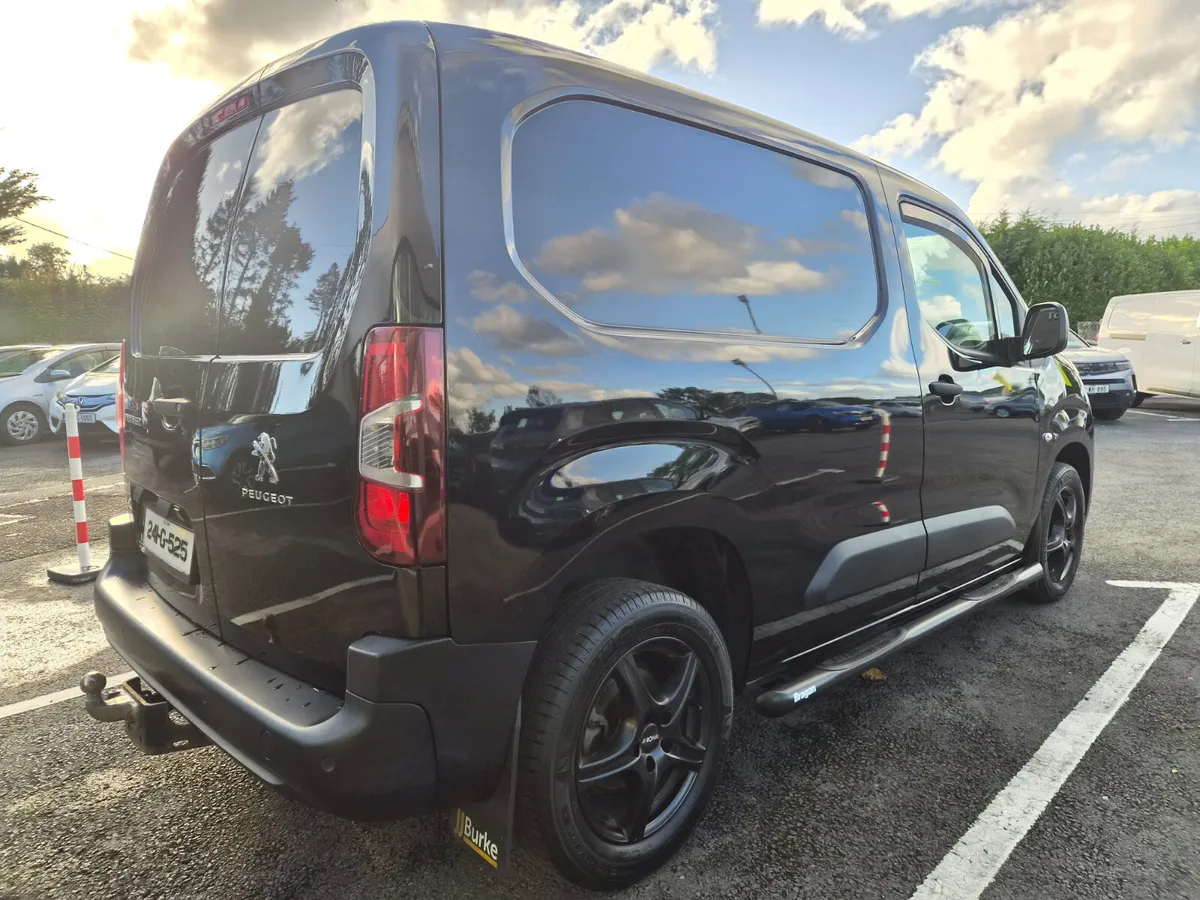 Peugeot Partner 2024 1.5L Diesel Manual - Image 3