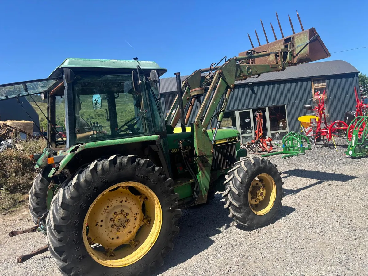 John Deere 2850 - Image 3