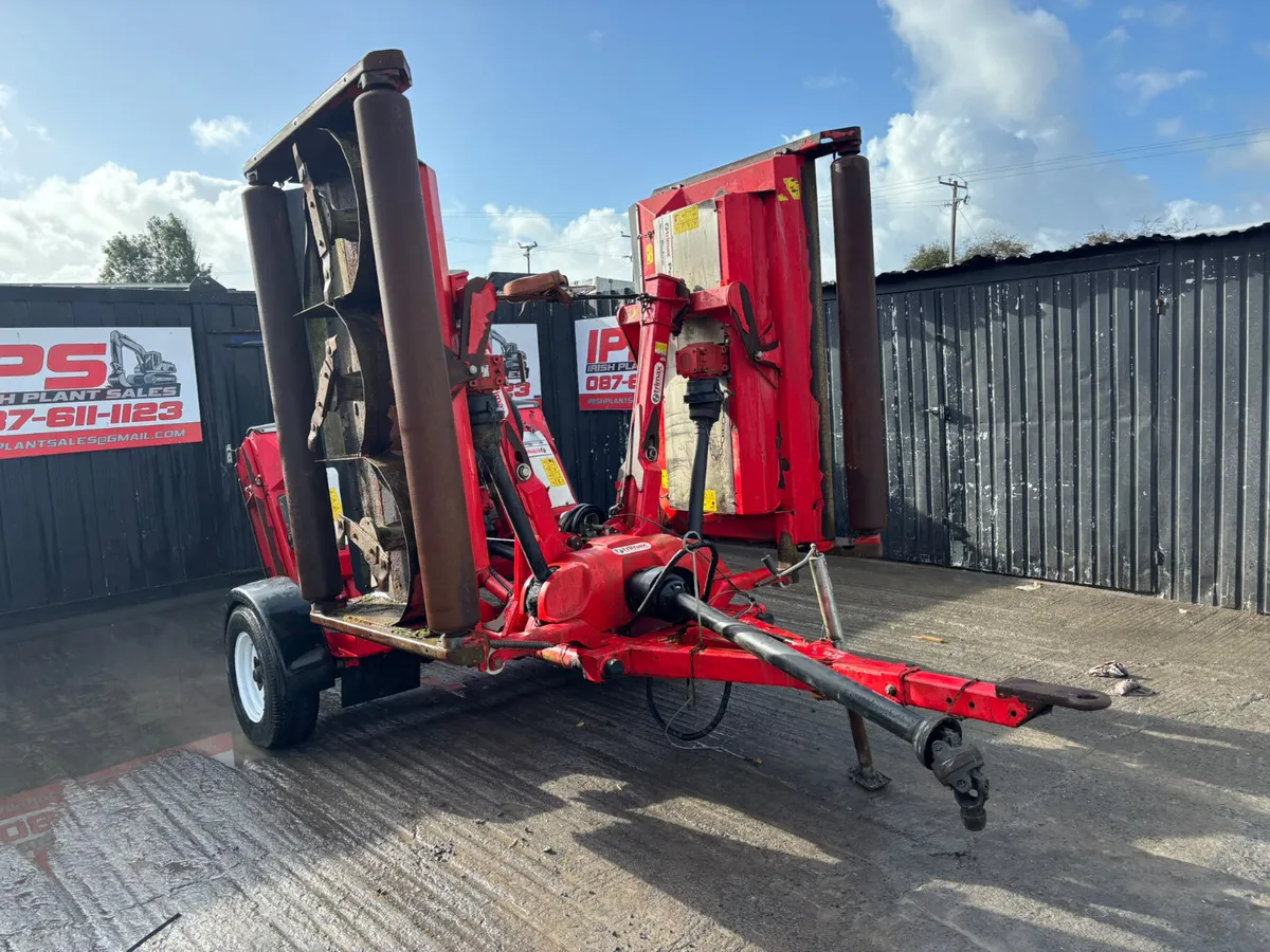 Trimax Pegasus 493 Trailed Wing Rotary Mower - Image 2