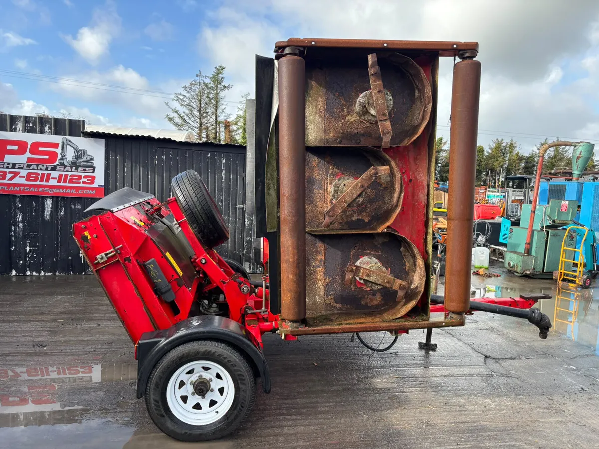 Trimax Pegasus 493 Trailed Wing Rotary Mower - Image 3