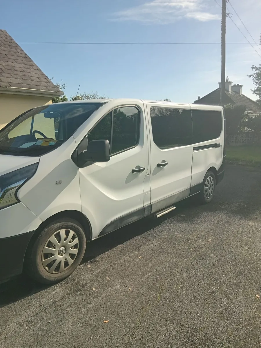 Renault Trafic 2018 - Image 2