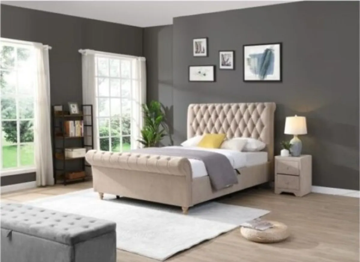 Kilkenny Mink Side Gas-Lift Bed - Image 1