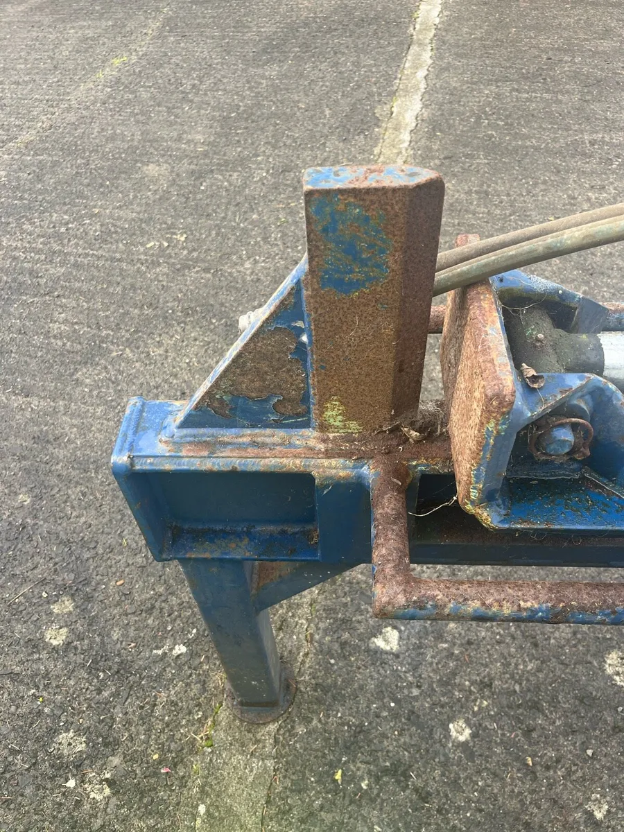Log splitter - Image 3