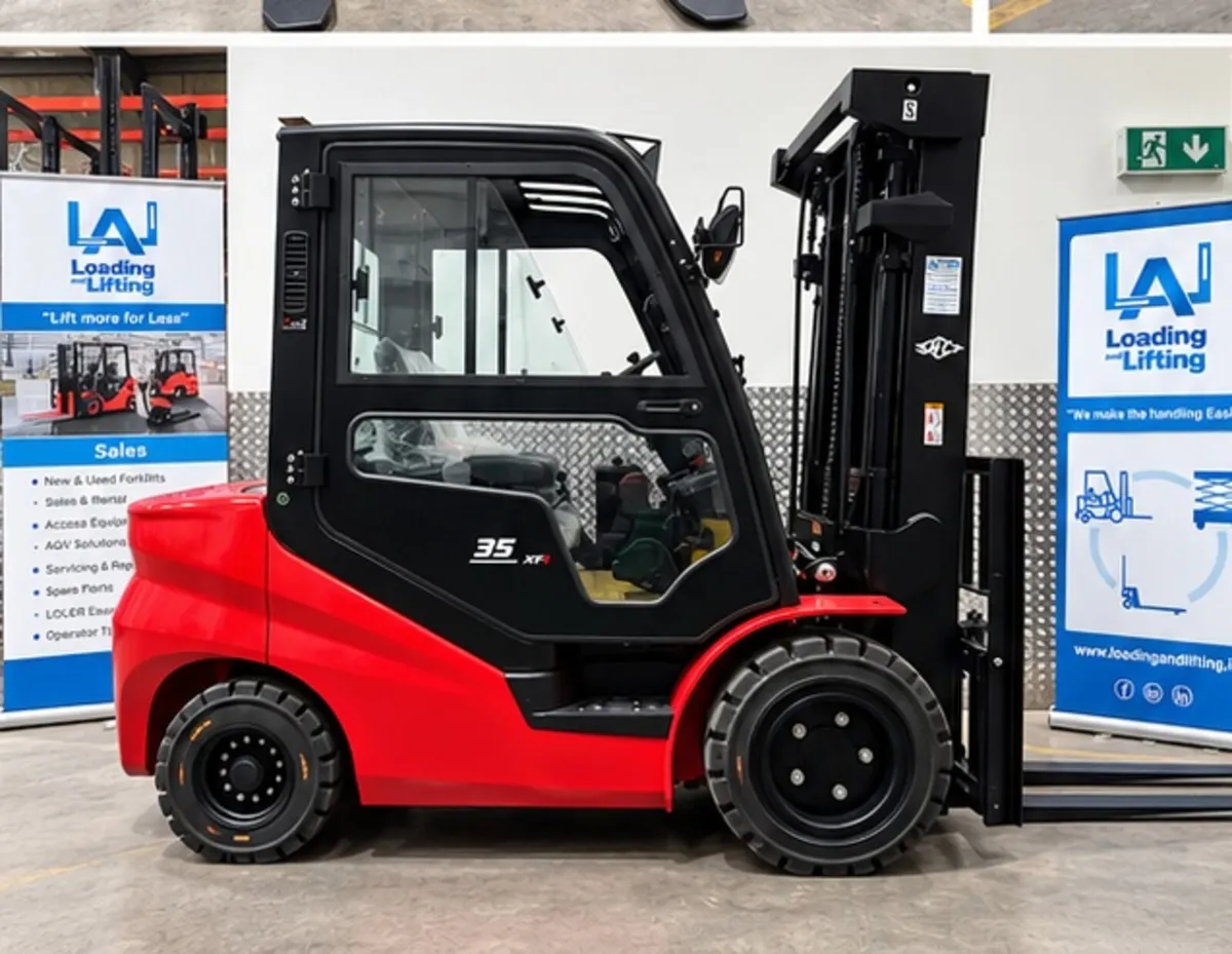 HC 35 XF Forklift - Image 1
